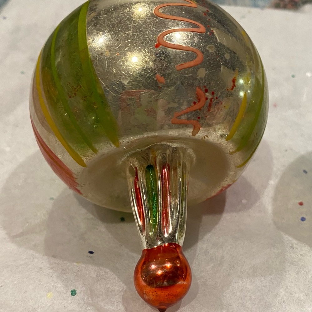 Vtg. Hot Air Balloon/Parachute Christmas Ornaments set of 2 MCM - Picture 4 of 11
